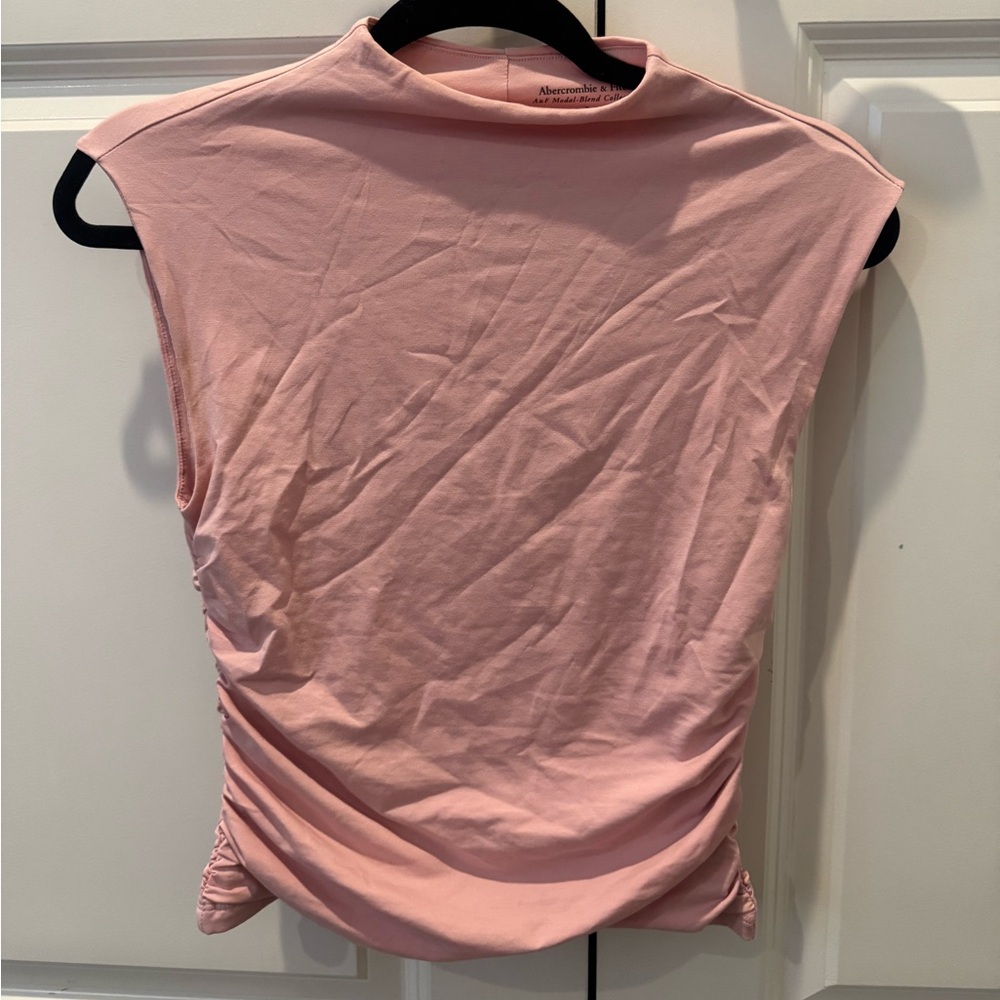 The A&F Paloma Top Pink